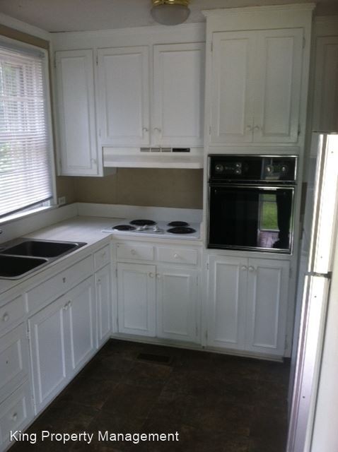 Building Photo - 2 br, 1 bath House - 817 Lockwood Ave.
