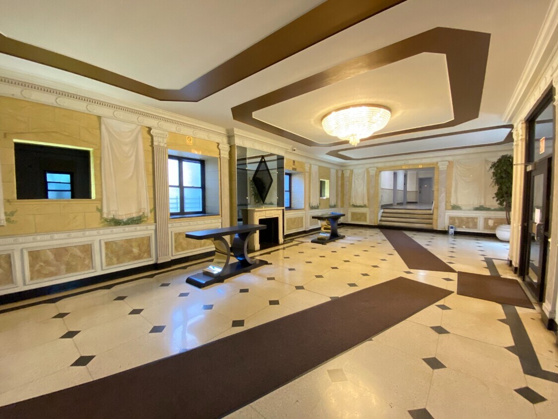 Foto principal - 300 Ocean Pkwy