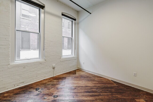 Building Photo - The Shumaker