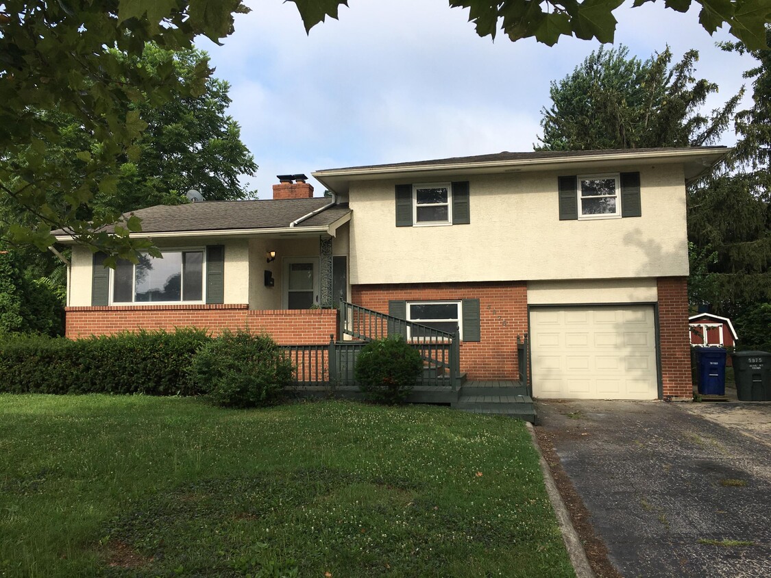 Foto principal - 5975 Karl Rd