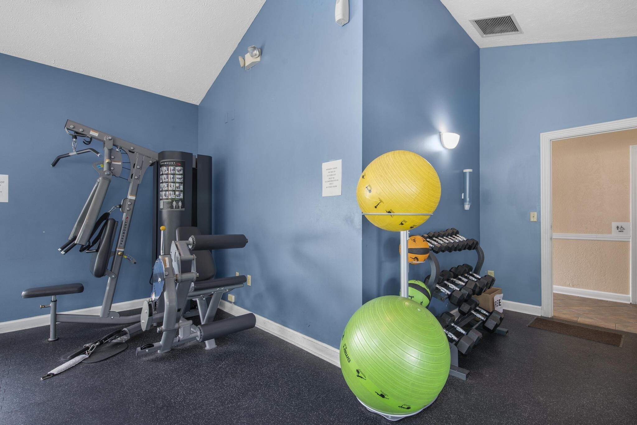 Columbia Woods Apartments – photo 5
