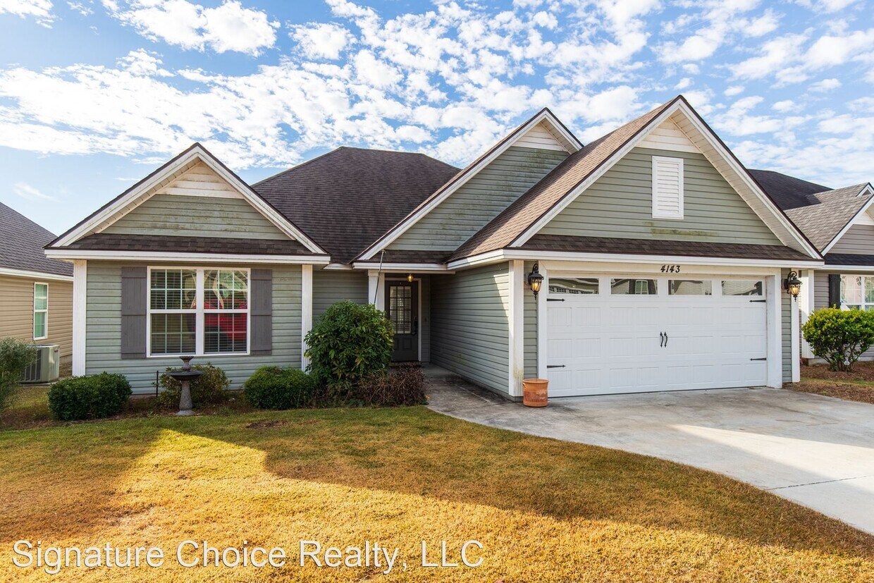 3 br, 2 bath House 4143 Cider Trail House Rental in Hahira, GA