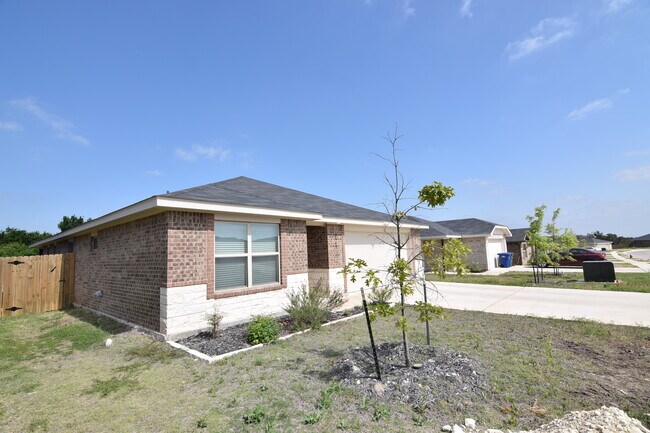 Foto del edificio - 1464 Dryden Ave