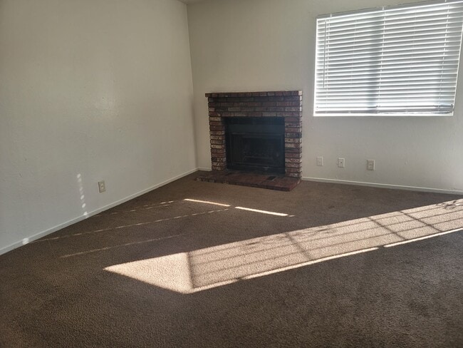 Foto del edificio - 1601 Pacheco Rd