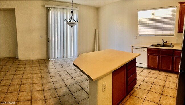 Foto del edificio - 3525 Midnight Mist Ct