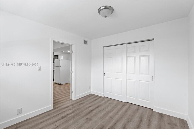 Building Photo - 2847 Polk St