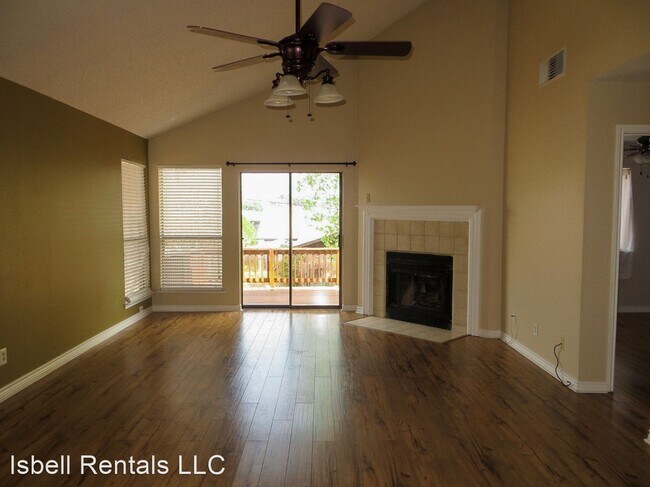 Foto del edificio - 3 br, 2 bath House - 2113 Cascade Dr