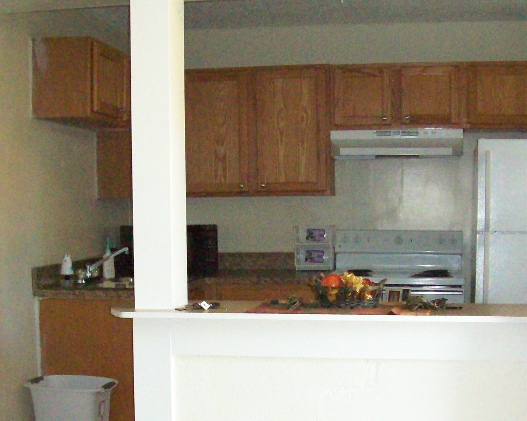 kitchen - Georgetown Apartments