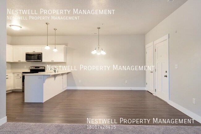 Foto del edificio - Great 3-bed Condo in Herriman