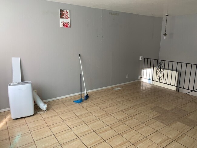 Foto del edificio - 3474 Westlake Cir