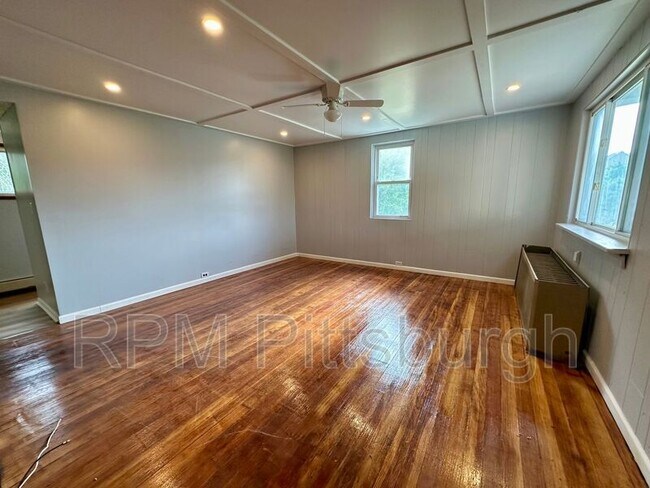 Foto del edificio - 21 Kohlmeyers Ln