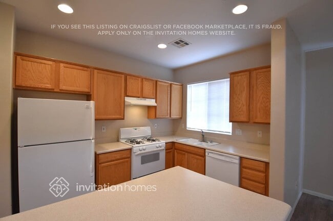 Building Photo - 727 Piercey Ct