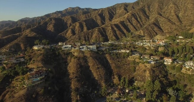 General area of mountain view - 2239 N Frederic St