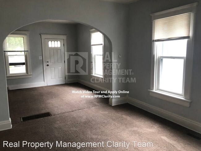 Foto del edificio - 2 br, 1 bath House - 726 Earl St