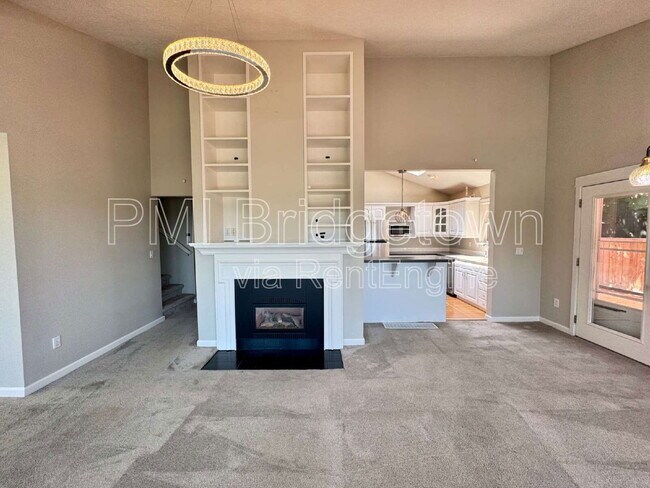 Building Photo - 11731 SW 41st Ave