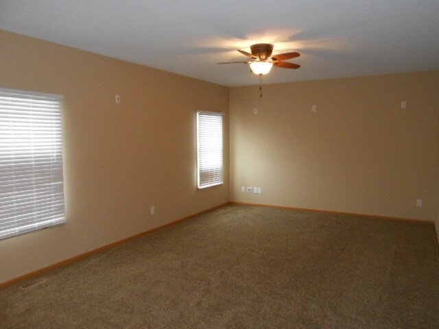 Foto del edificio - 5632 Larksdale Dr