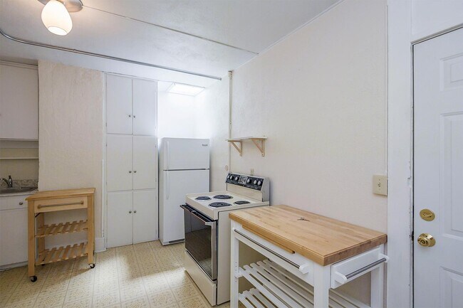 Foto del edificio - 3843 S 48th St