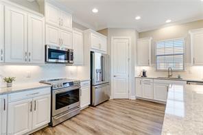 Building Photo - 9679 Montelanico Loop