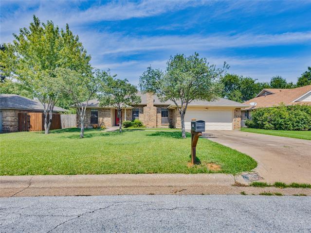 Foto principal - 705 Oak Ln