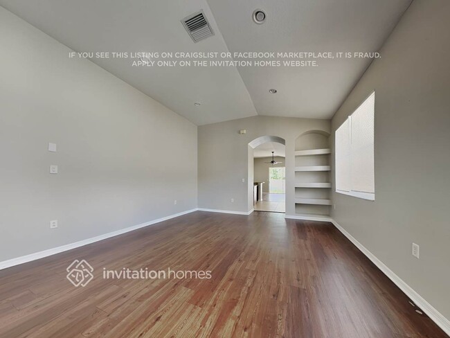 Building Photo - 1227 Nashville Dr