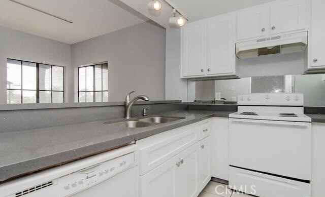 Foto del edificio - 720 W 4th St