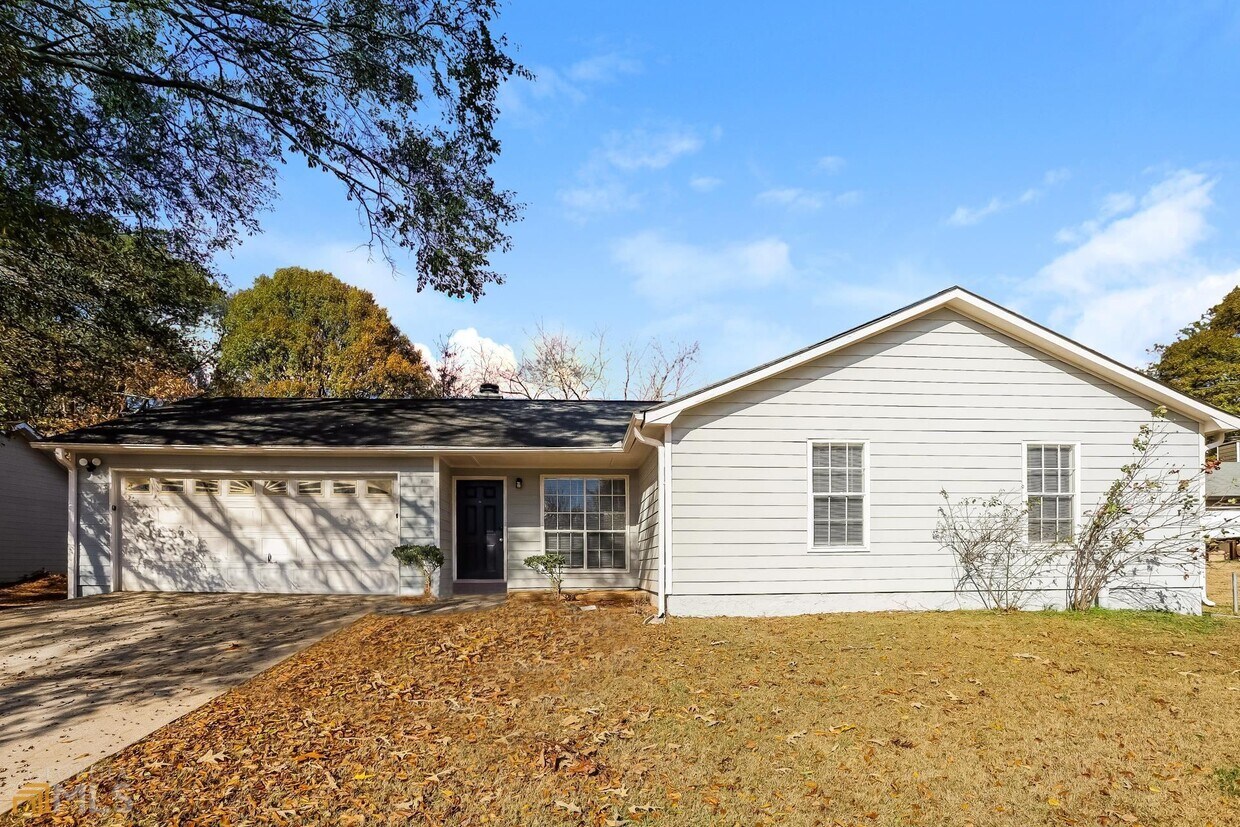 3694 Ashbill Ct, Rex, GA 30273 House Rental in Rex, GA