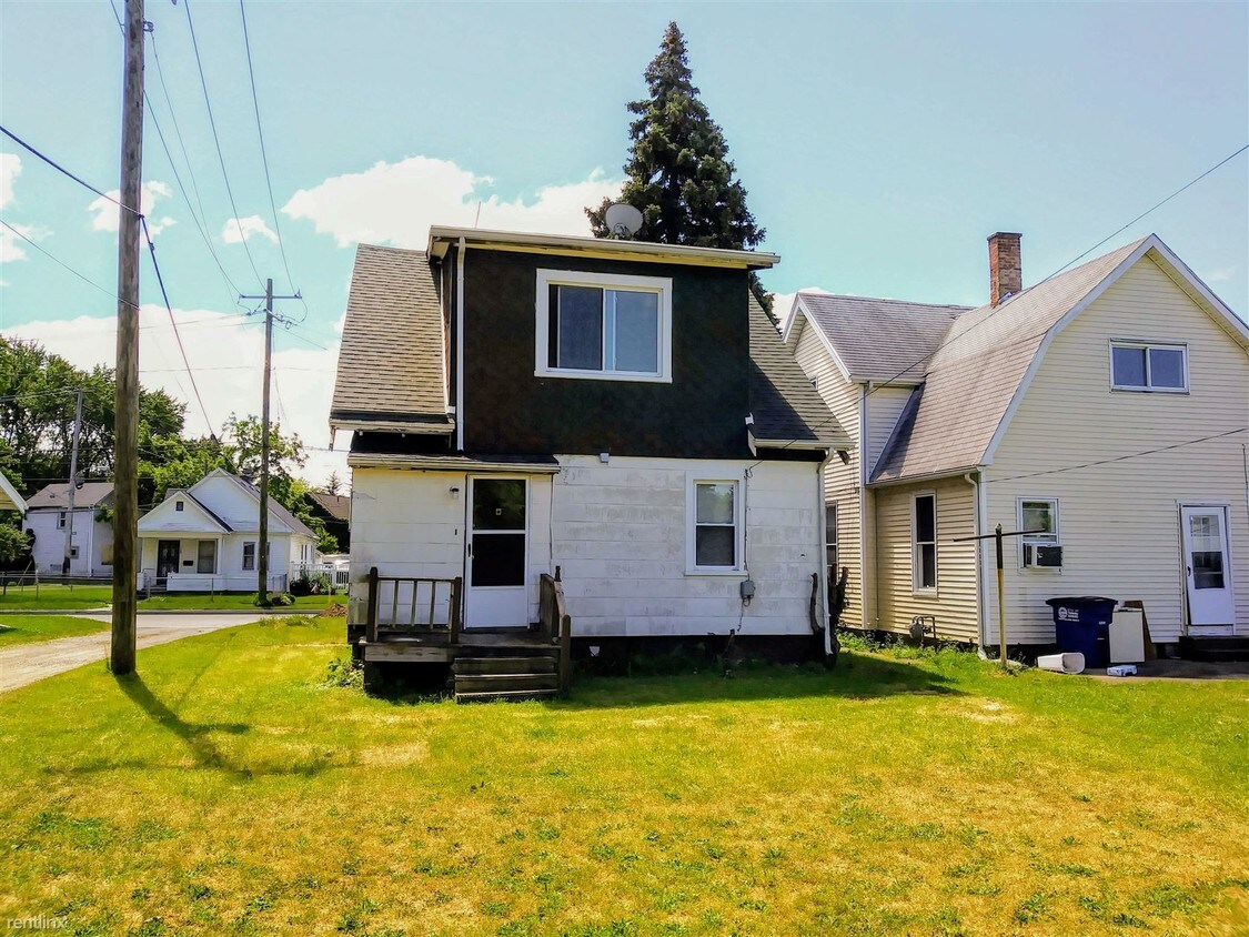 Foto del edificio - 4 br, 1.5 bath House - 1008 Curtis Street