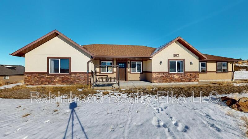 Primary Photo - 963 Alpine Dr