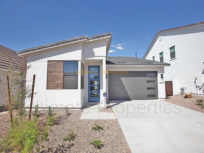 Building Photo - 35043 N Barrel Rd
