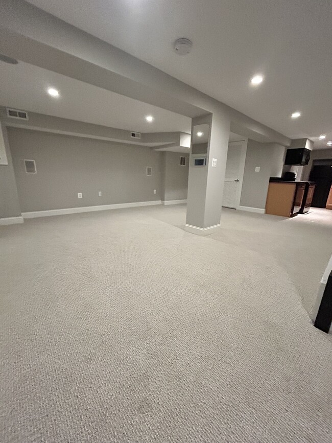 Foto del edificio - 4606 Kansas Ave NW
