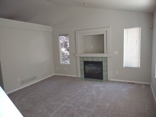 Building Photo - 4 br, 3 bath House - 8312 Hurley Drive