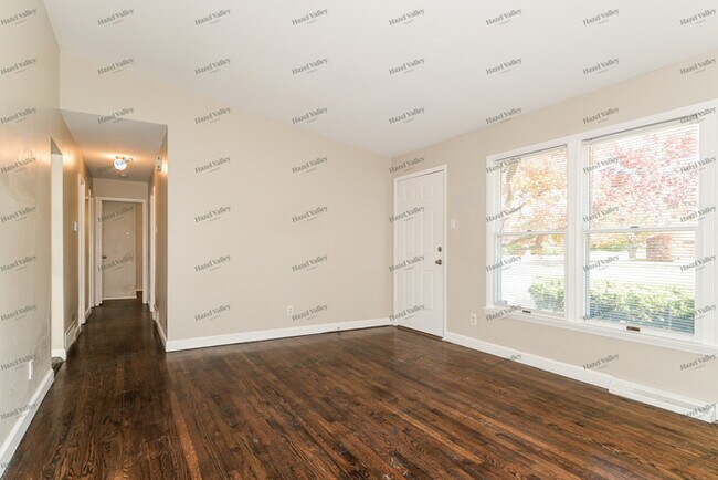 Foto del edificio - 315 St Edward Ln