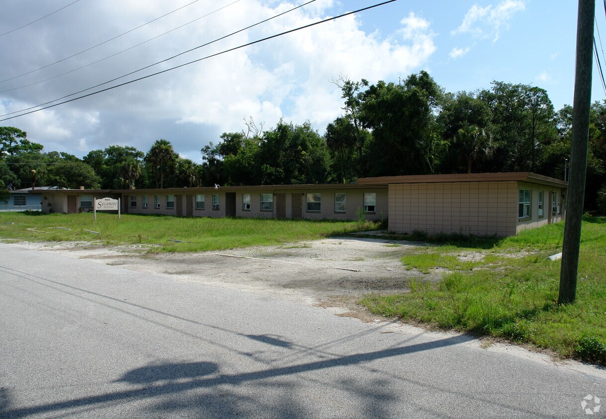 Building Photo - Sycamore Apartments