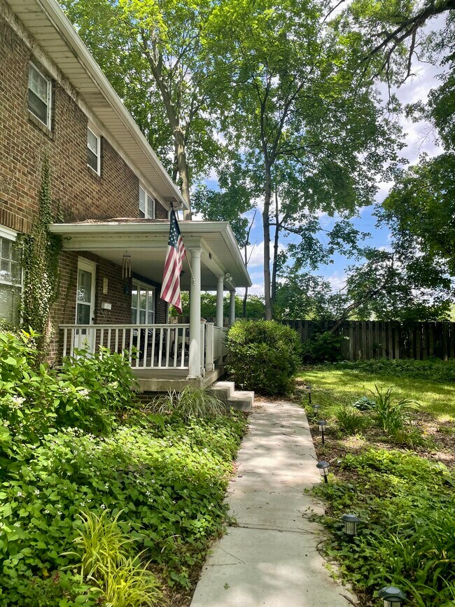 Building Photo - 4818 N Pennsylvania St