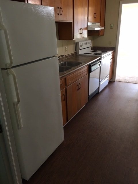 Photo - 549 Thorpe St Townhome