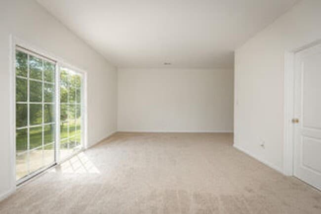 Foto del edificio - Spacious, Large, Luxury 3 Bedroom Townhouse in Hockessin, Delaware