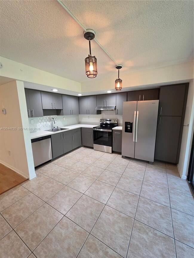 Foto del edificio - 8065 SW 107th Ave