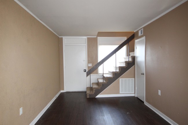 Foto del edificio - 3706 E North St