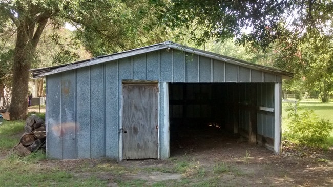 Building Photo - 3599 Chareleston