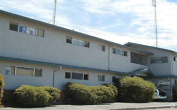 Primary Photo - 1314 Souza Rd