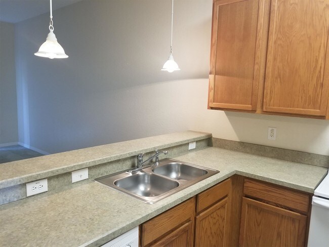 Building Photo - 2601 Bimini Bay Crest