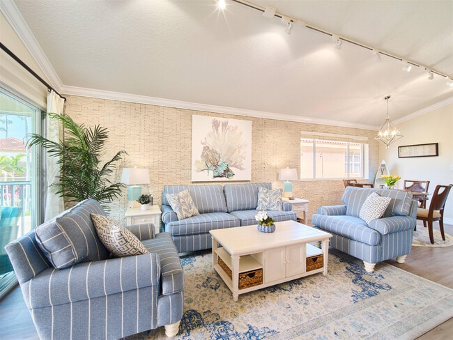 Building Photo - 19218 Glenmoor Dr