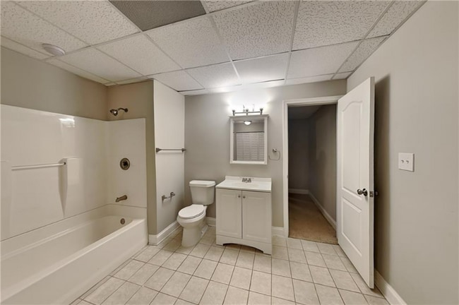 Foto del edificio - 3930 Summit Gate Dr