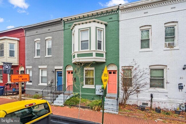 Building Photo - 23 Bates St NW