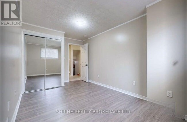 Building Photo - 343 Fleming Dr