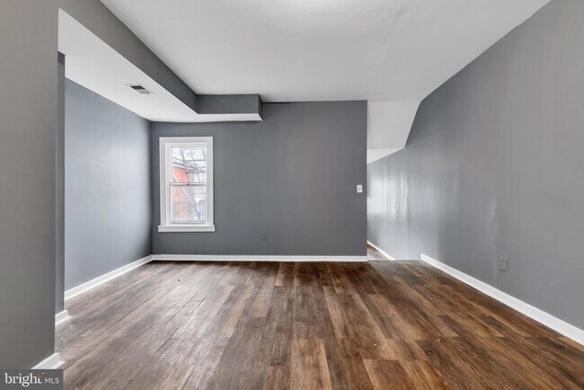 Building Photo - 543 N Fulton Ave