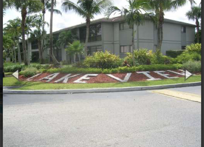 Building Photo - 9701 Hammocks Blvd