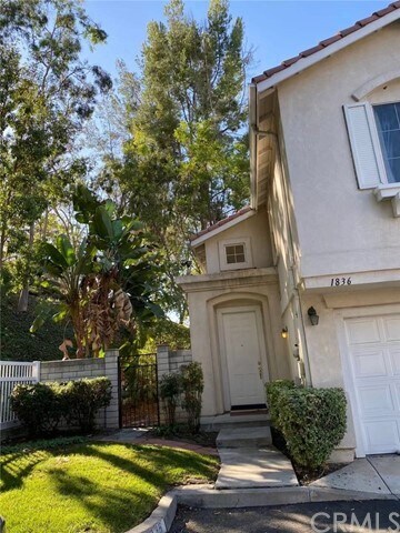 Building Photo - 1836 Palomino Dr