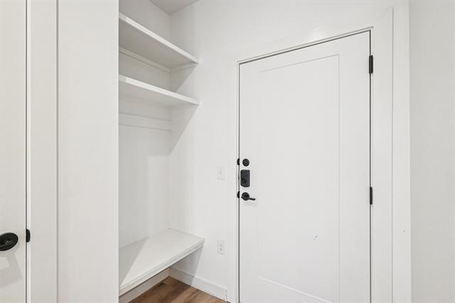 Building Photo - 2016 S Ervay St