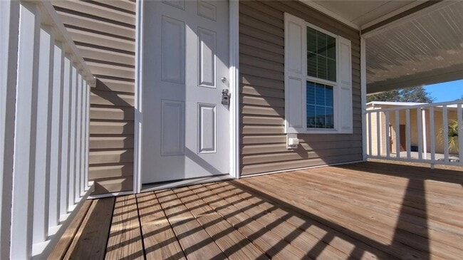 Foto del edificio - 9722 Scepter Ave